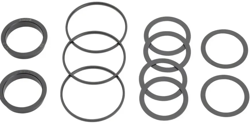 Chris King ThreadFit T47 30i Bottom Bracket Fit Kit 5 - T47 For 30mm Spindles BLK
