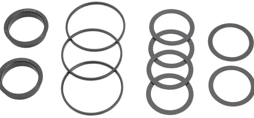 Chris King ThreadFit T47 30x Bottom Bracket Fit Kit 5 - T47 For 30mm Spindles BLK