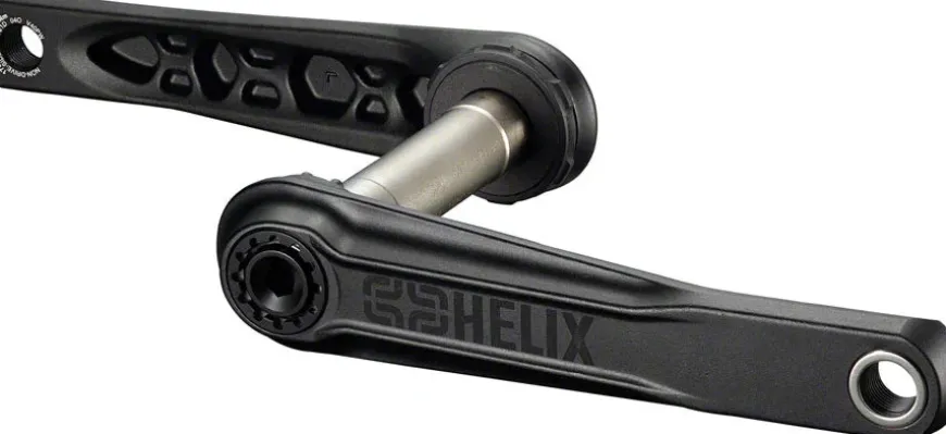 E-Thirteen Helix Core Crankset - 165mm 73mm 24mm Spindle P3 Connect Interface BLK