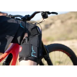 G-Form E-Line E-Bike Knee Pads - Black