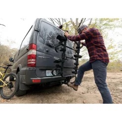 Kuat Transfer V2 Hitch Bike Rack - 3-Bike 2