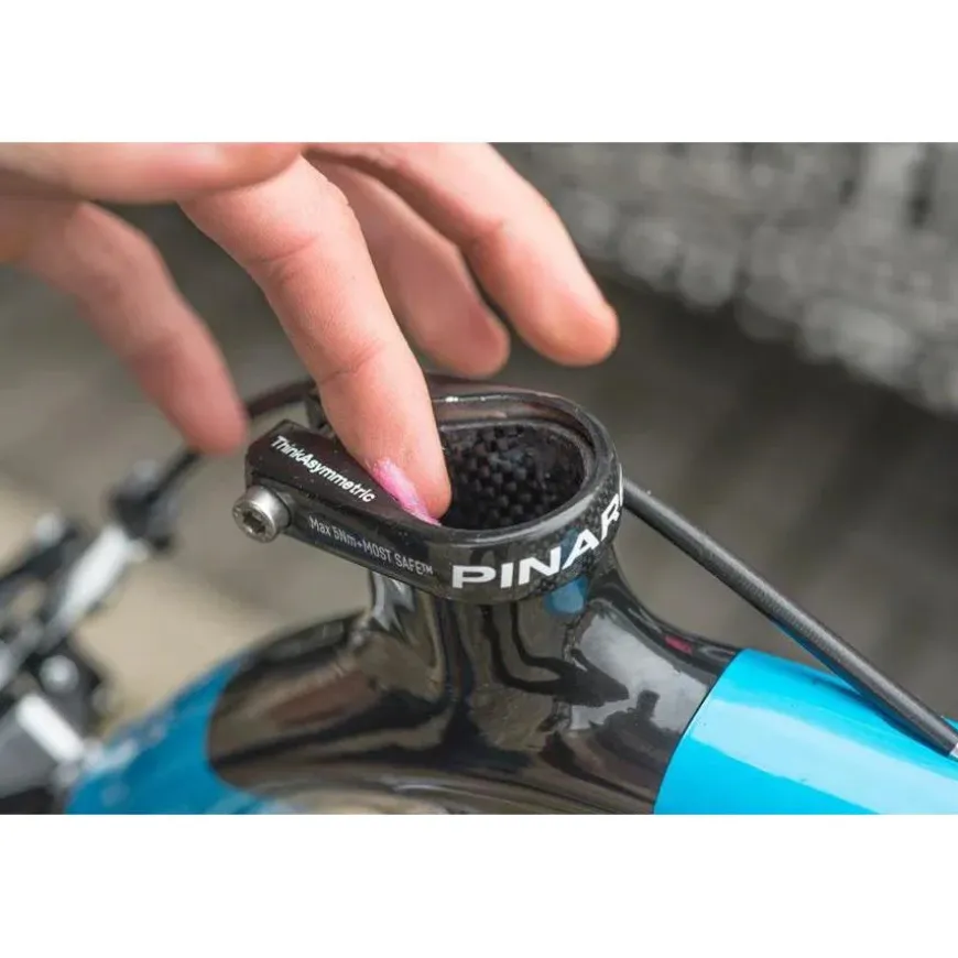 Muc-Off Carbon Gripper - 75g Tube