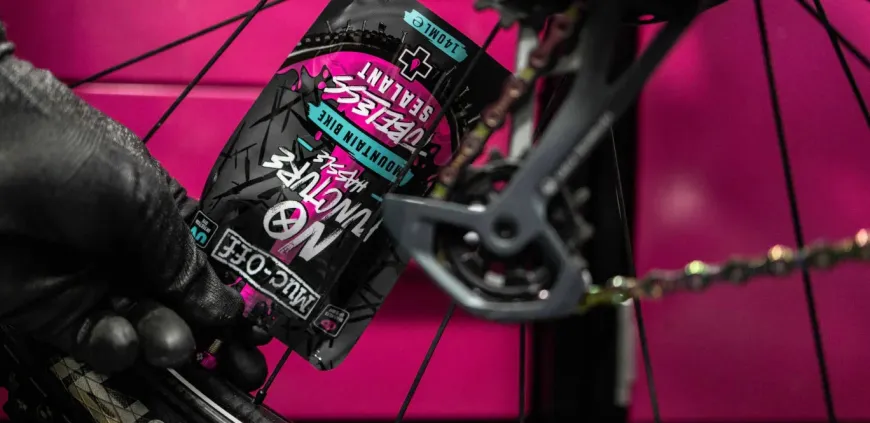Muc-Off MTB Tubeless Tire Sealant - 80ml Pouch
