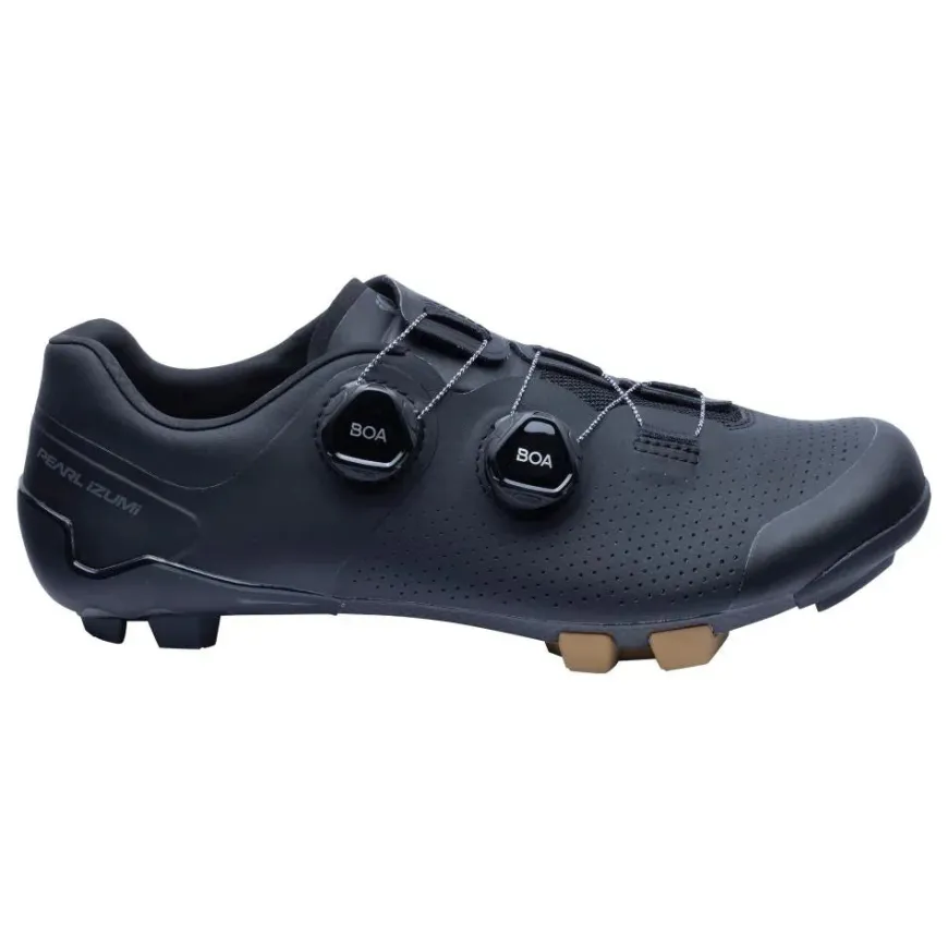 Pearl Izumi Expedition PRO Shoes