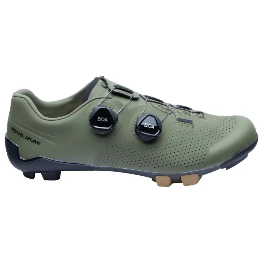Pearl Izumi Expedition PRO Shoes