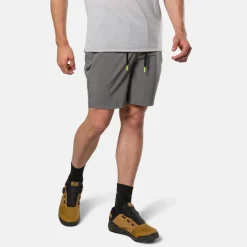 Pearl Izumi Men's Canyon Active 8