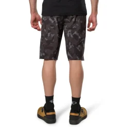 Pearl Izumi Men's Summit Shorts with Liner