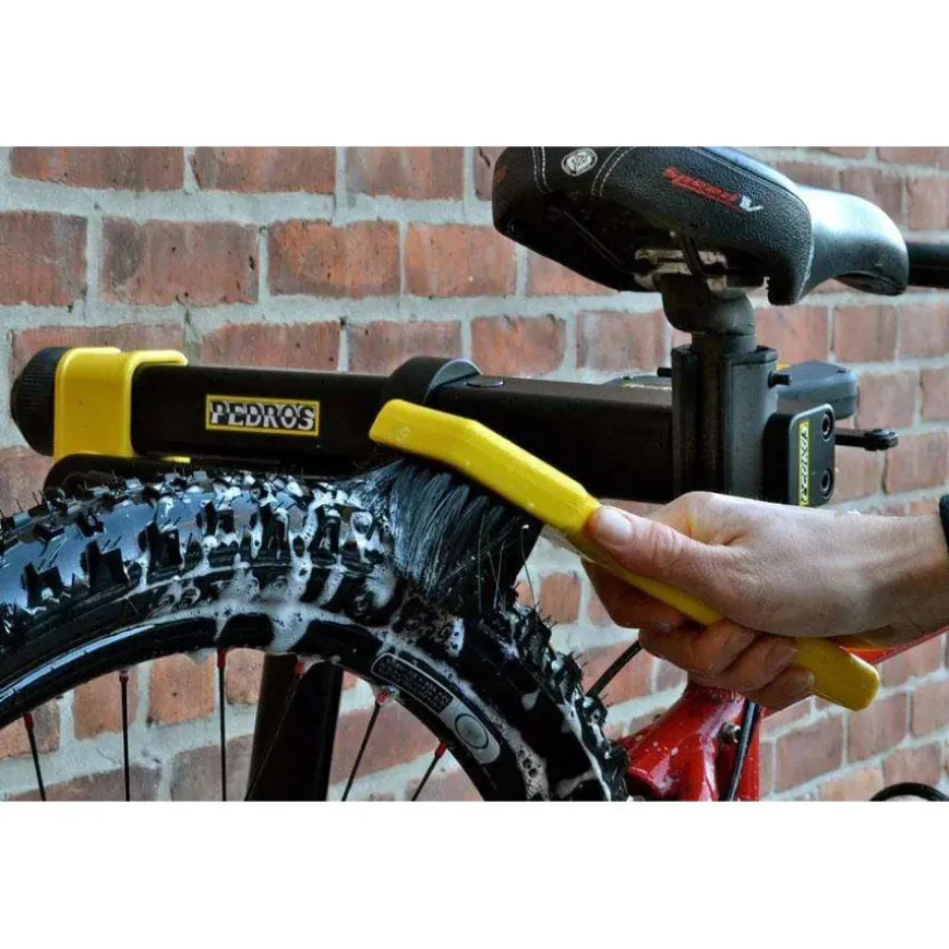Pedro's Bicycle Specific Pro Cleaning Brush Kit Bicycle Specific
