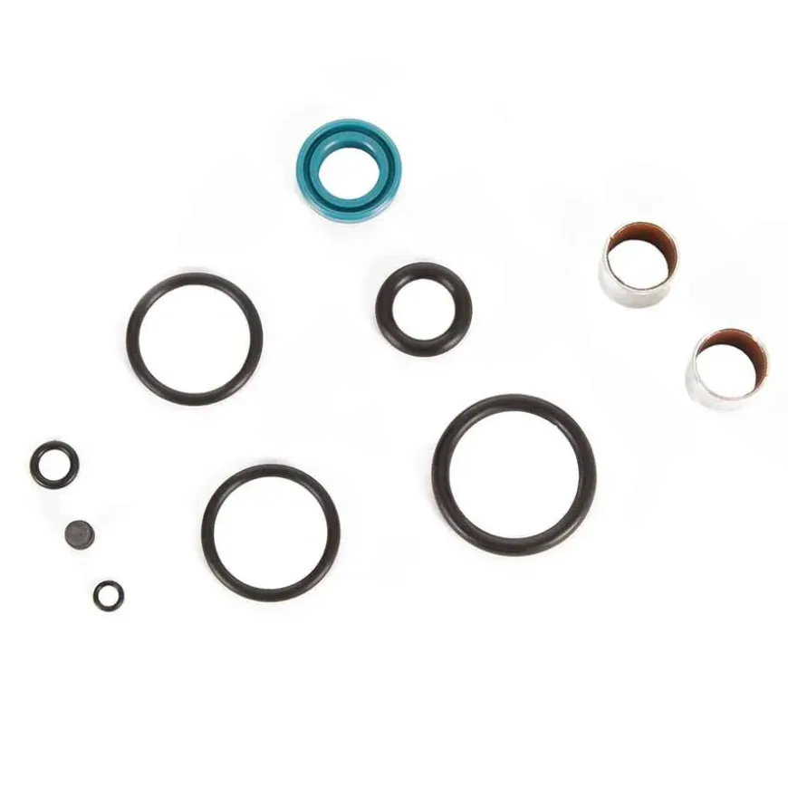 RockShox Rear Shock Service Kit - 200 Hour/1 Year Super Deluxe Coil A1-A2 2018+