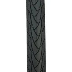 Schwalbe Marathon Plus 26" Bike Tire: Performance Line, Endurance Compound, SmartGuard