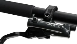 Shimano Deore XT BR-M8220 Disc Brake BL-M8200 Lever - Right/Rear Post Mount 4-Piston Caliper SM-BH90-SBM Hose Fin Metal Pads BLK