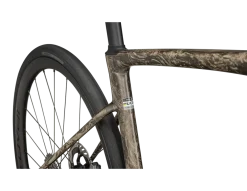 S-Works Roubaix SL8 Di2 2025
